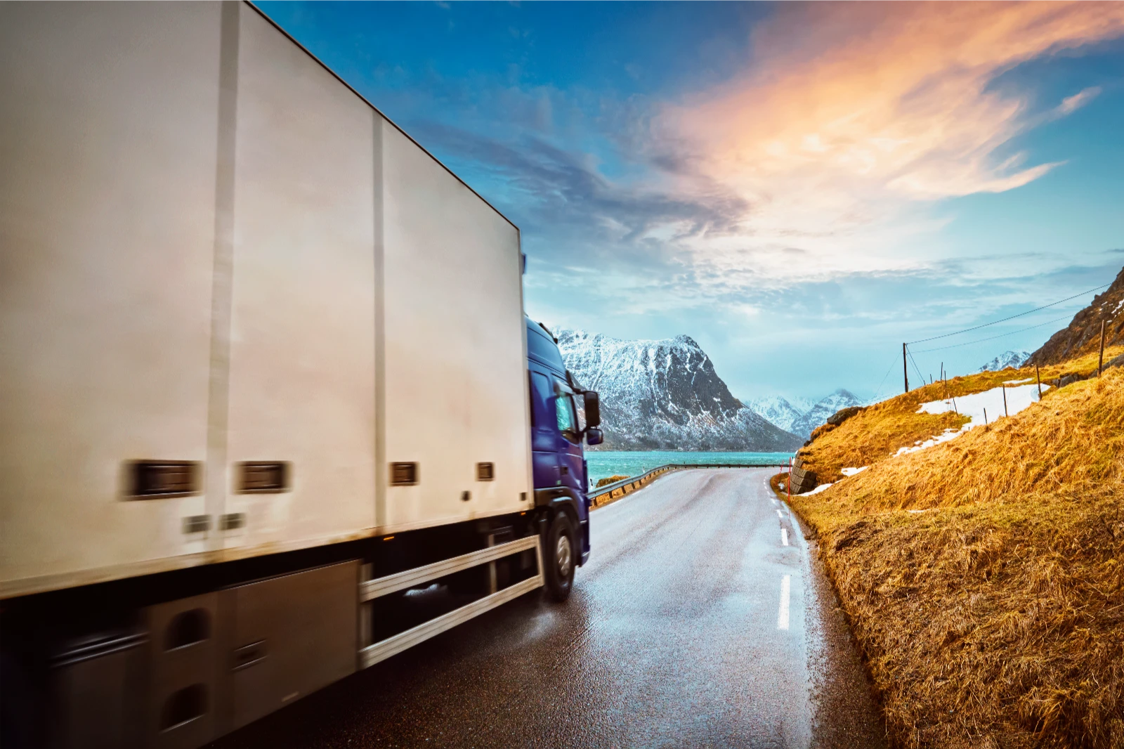 What Does a Freight Forwarder Do? A Guide for Canadian Businesses