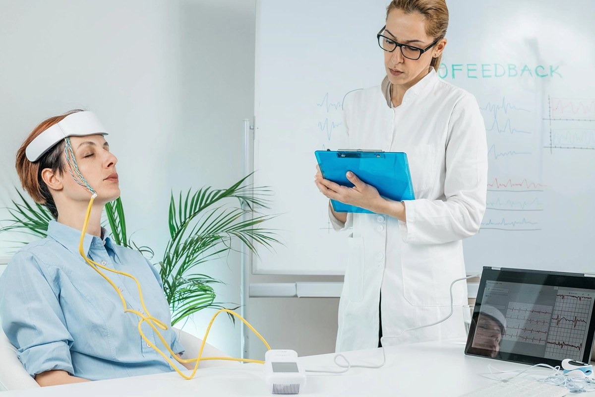 The Science Behind Hypnosis: What Healthcare Professionals Need to Know